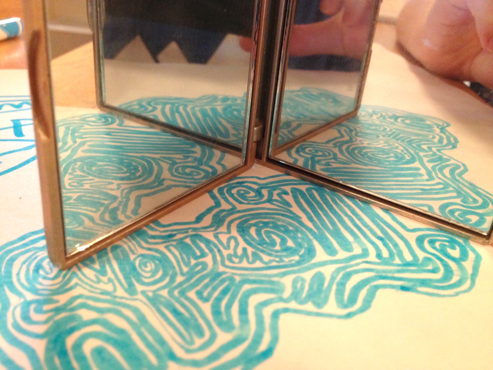 Mirror symmetry patterns | ingridscience.ca